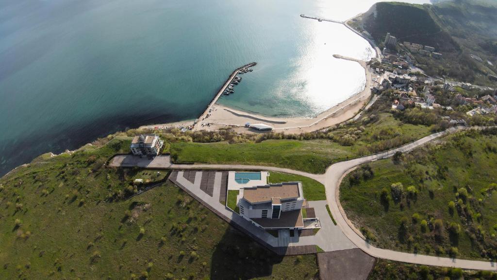 Calithea Residence, Kavarna