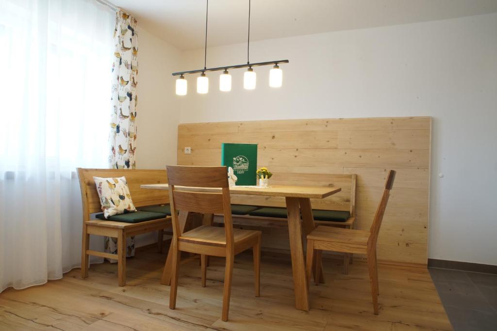Bauernhof Hipp Ferienwohnung - 2
