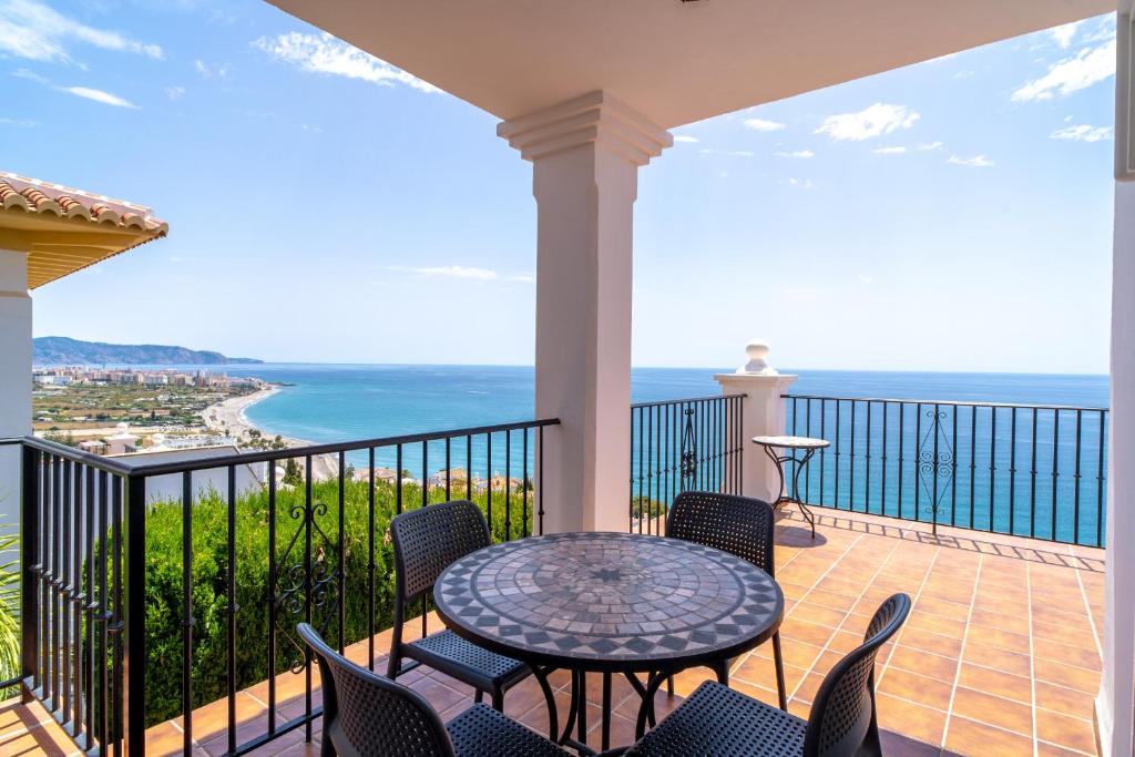 Villa Prime Seaview by Casasol - 3