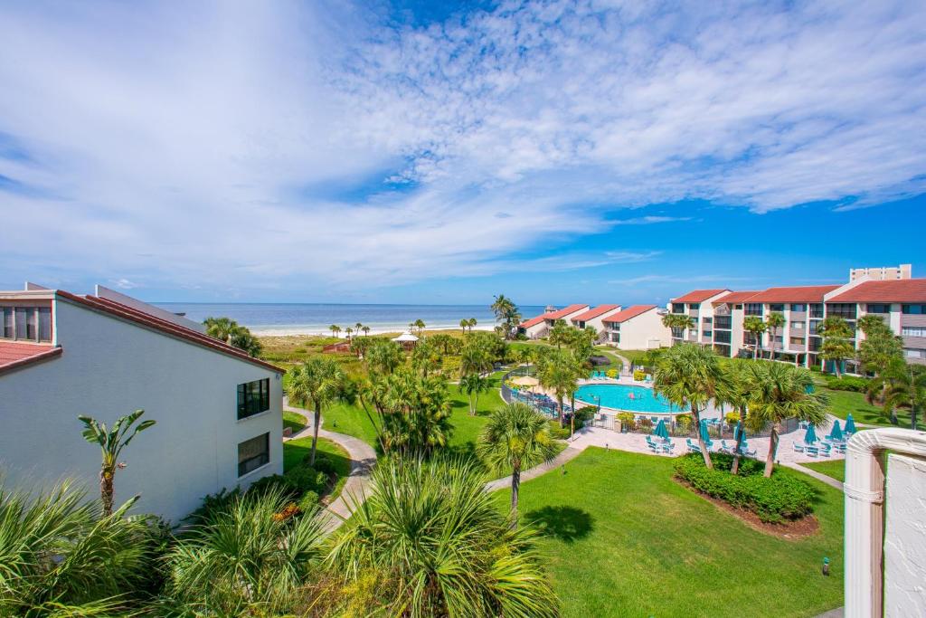 Siesta Dunes 2-400 by Siesta Dunes, Sarasota