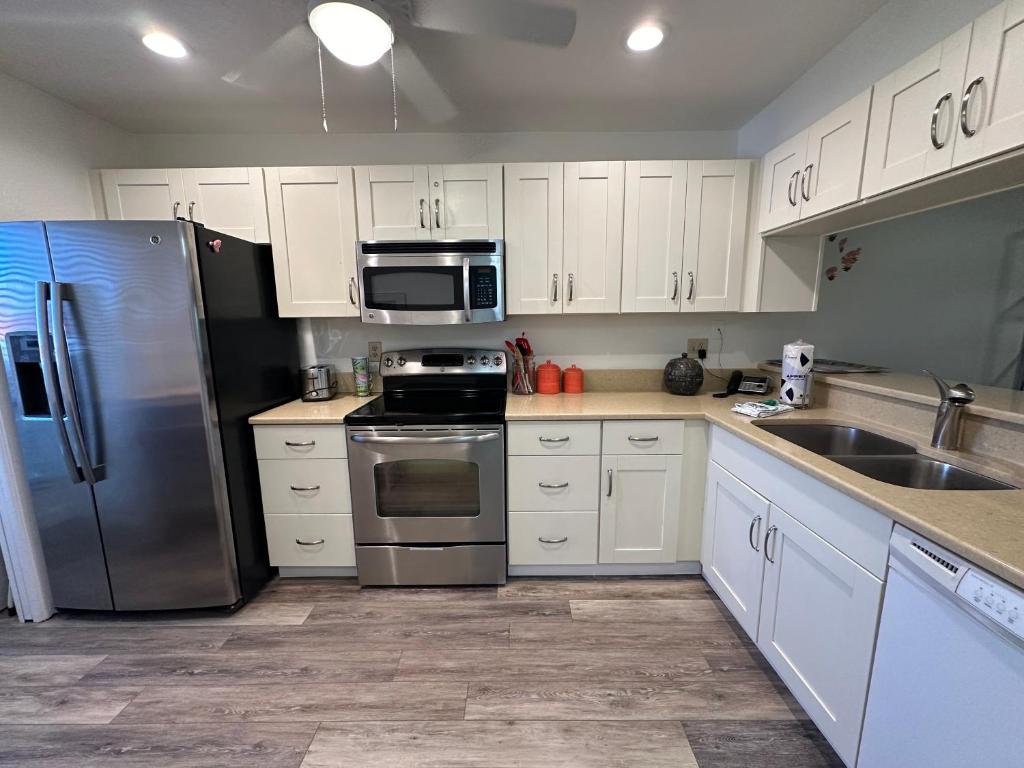 Siesta Dunes 7-102 by Siesta Dunes, Sarasota