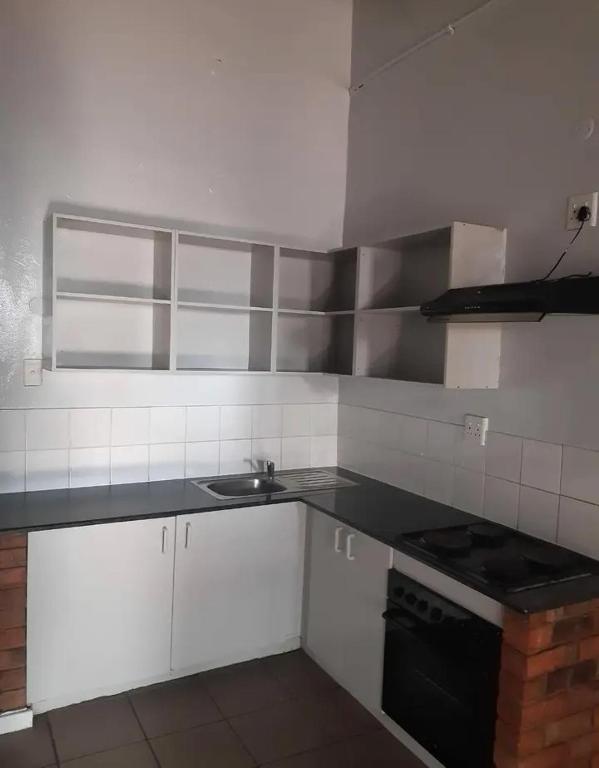 Perfect Sleep, Johannesburg