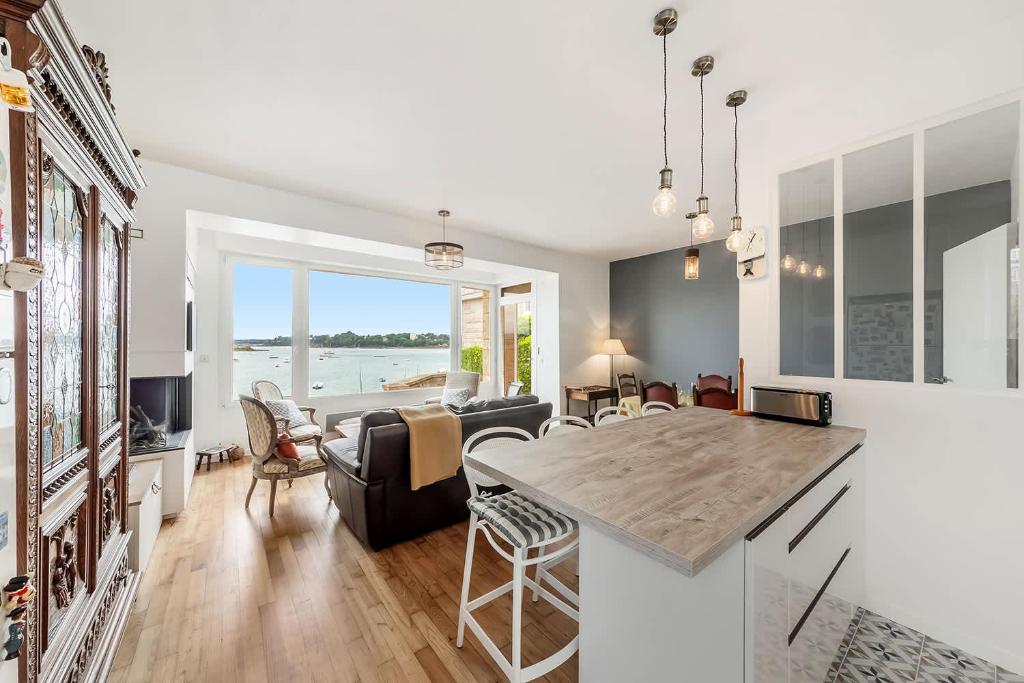 La Huniere - Sea View Apartment - Saint-Servan - 4