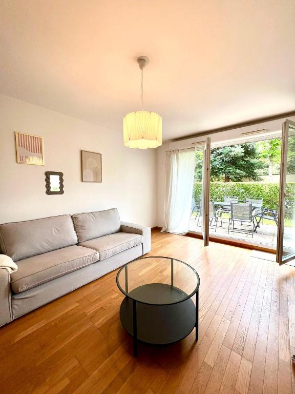 Appartement Spacieux avec jardin, à 5 min à pied de l'abbaye aux Dames et 10 min à pied du centre ville - 5
