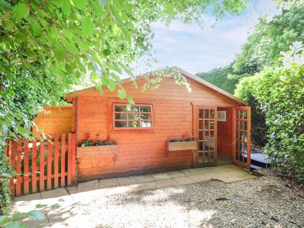 Stumps Cross Lodge, Cheltenham