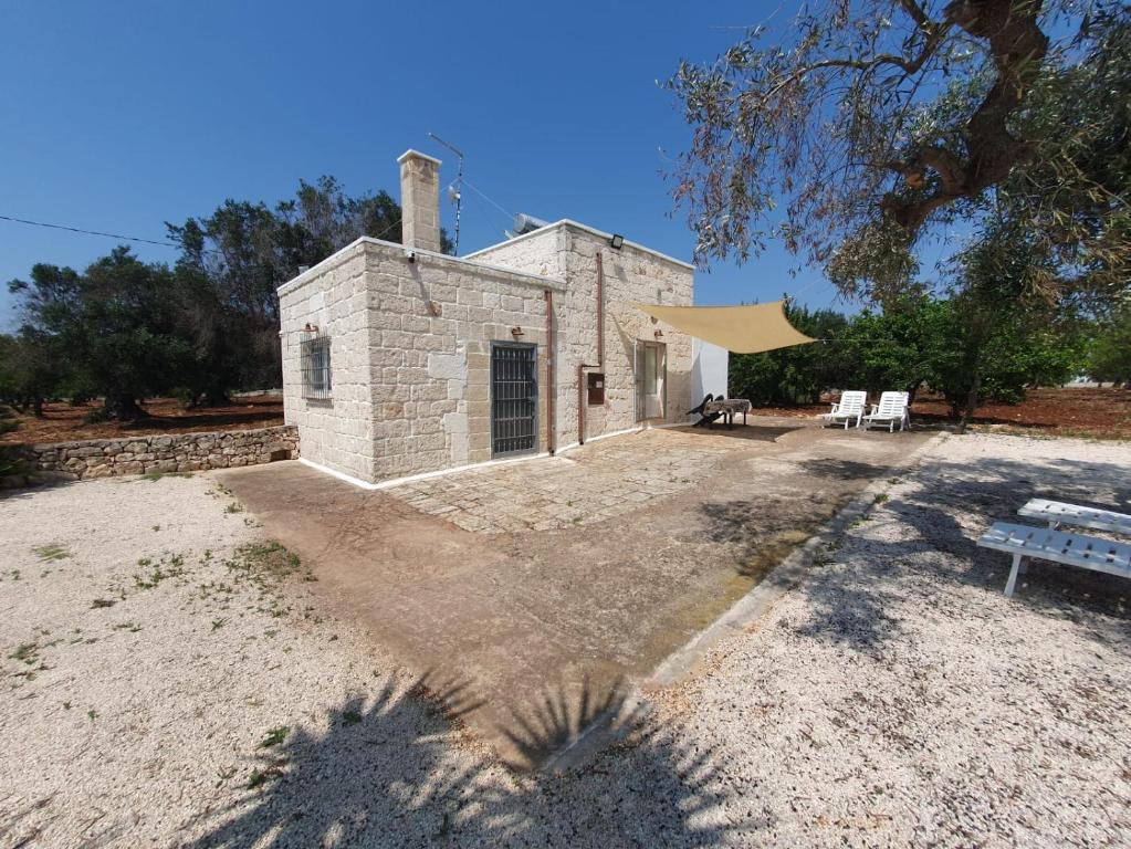 casina tra gli ulivi - 1
