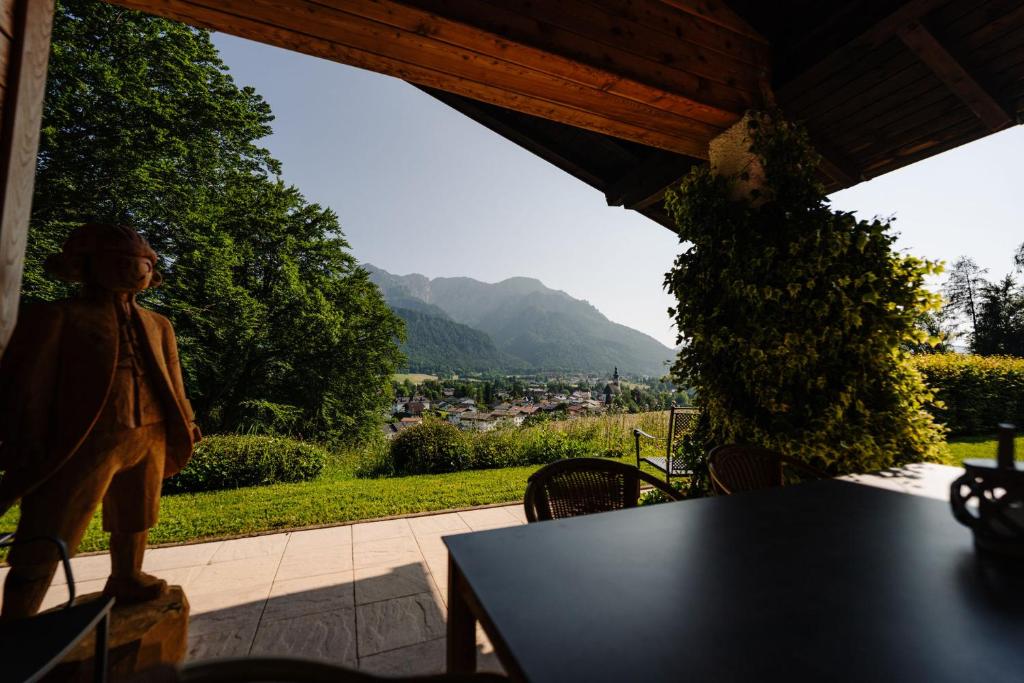 Luxus Ferienhaus Salzburg Chalet mit Pool, Sauna, Whirlpool, Kamin - 5