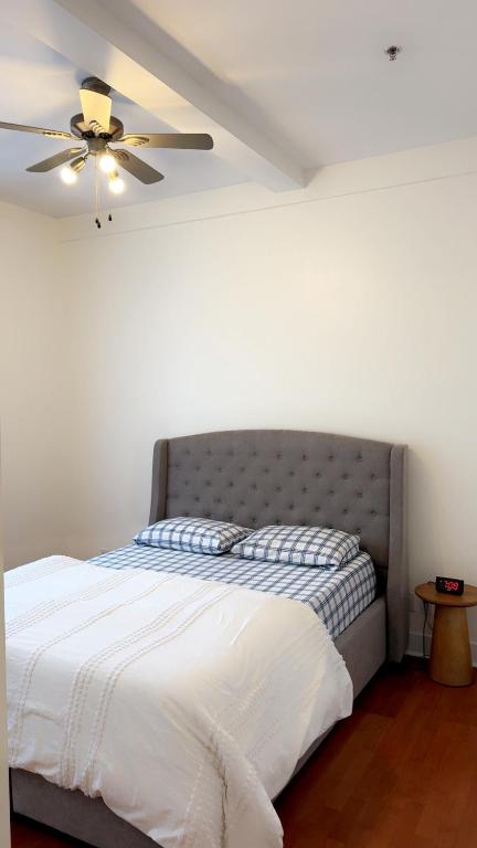 Spacious Condo with a Bright Interior, Montreal