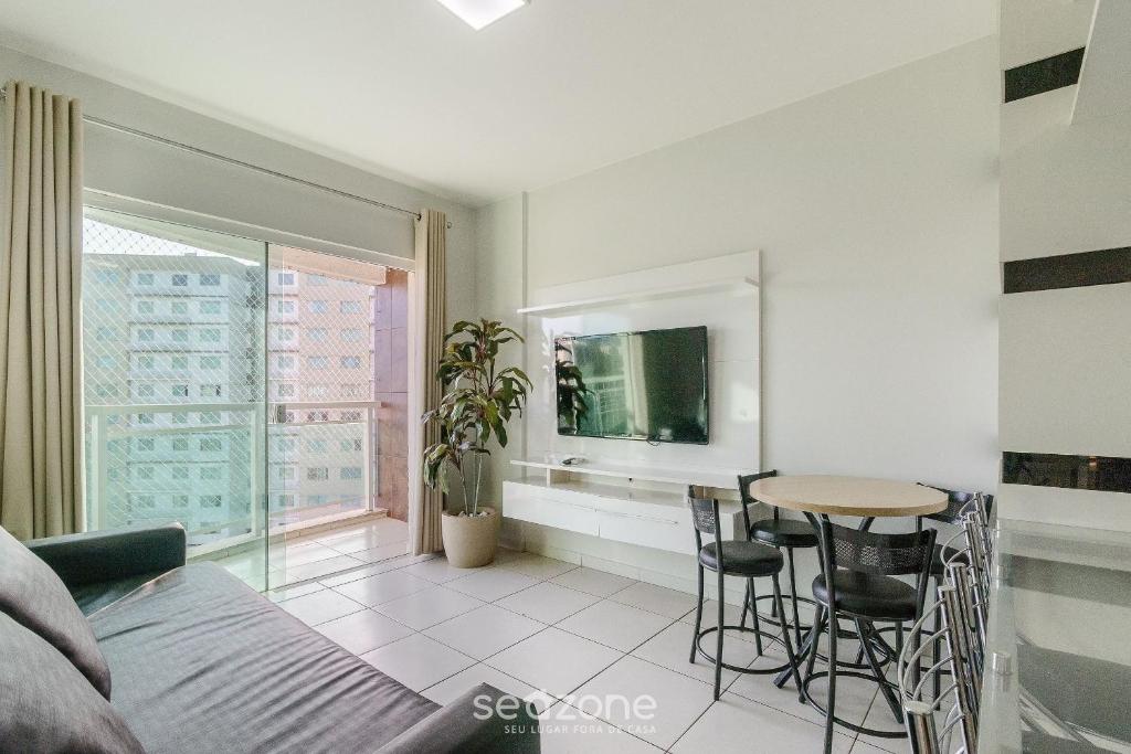 Apto 2Q em Prédio c/ Piscina prox. centro ACM0865, Caldas Novas