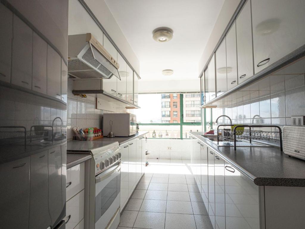 Departamento Coraceros 1ra Línea al Mar - 4