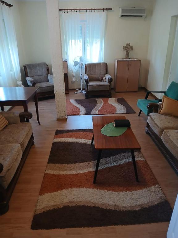 Radovici Family House - 5