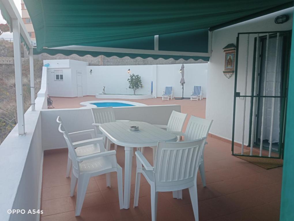 CASA TINA piscina privada - 4
