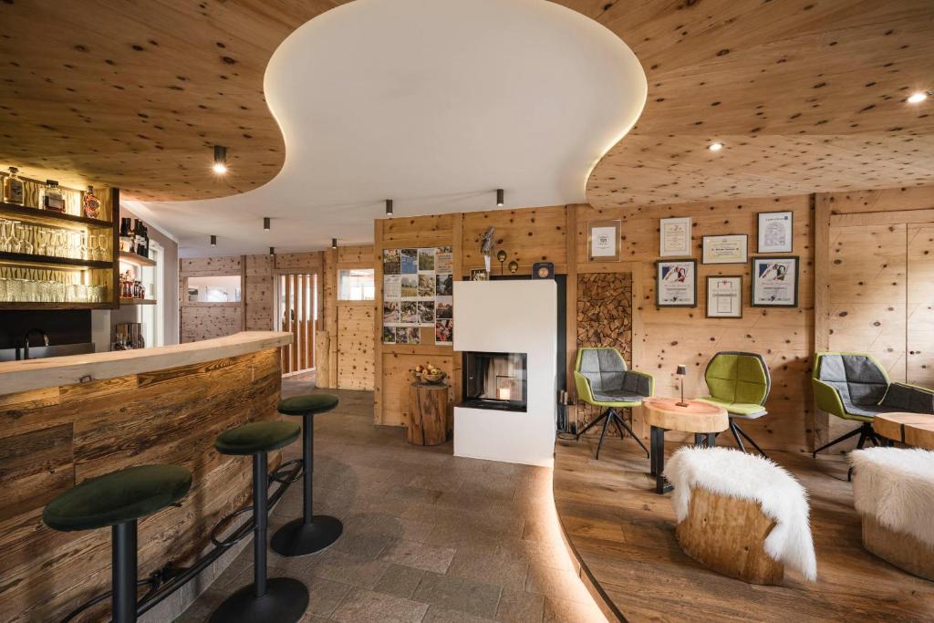 Hotel Chalet Dolomites - 5