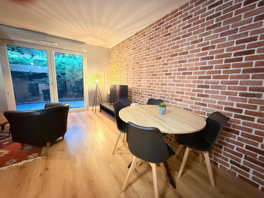 Cosy T3 climatisé- 70 m2 -Montpellier centre ville - Parking - 5