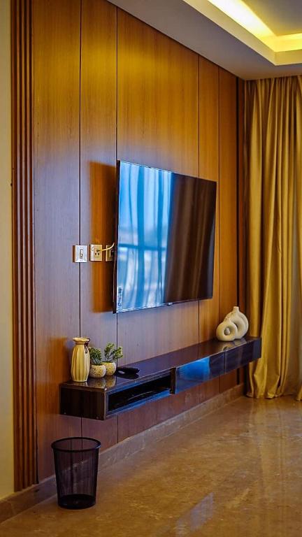 Zed West Compound - أبراج نجيب ساويرس, Sheikh Zayed