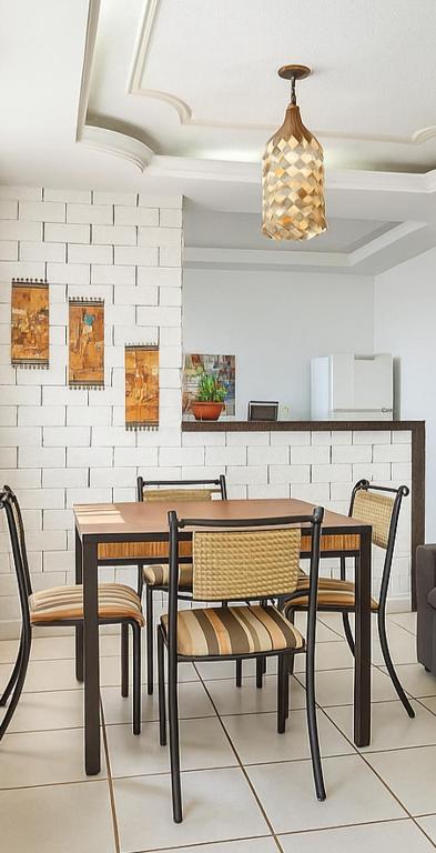 Apt térreo, com ar condicionado, garagem, academia, Uberlândia