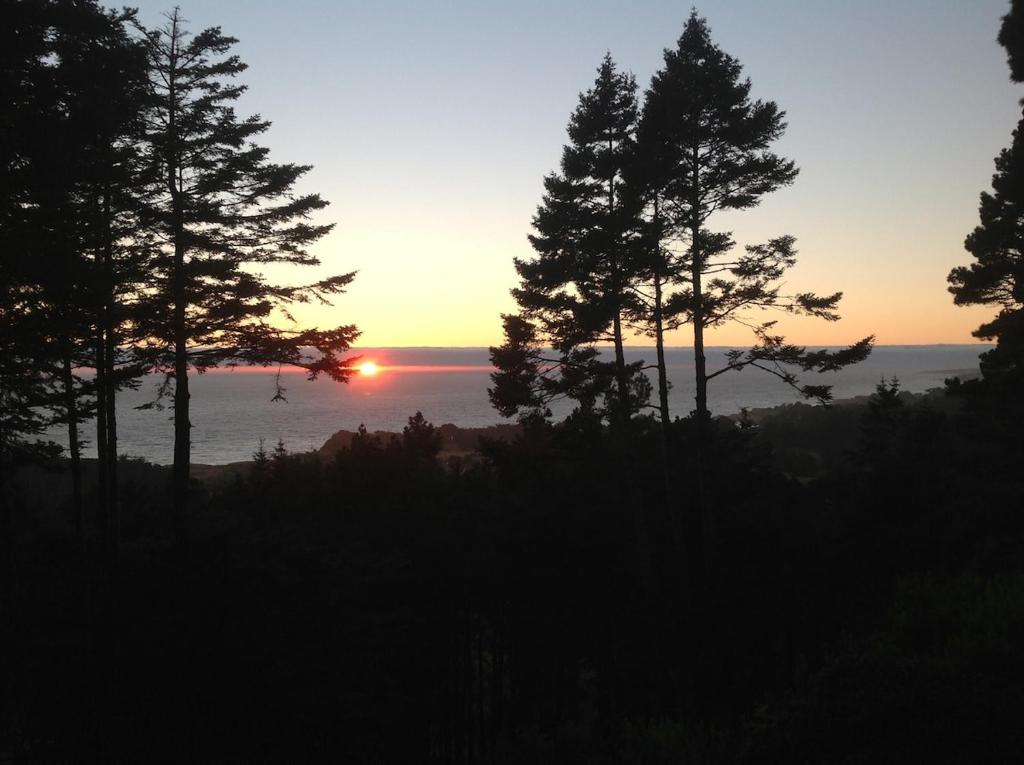 Ocean Views, Expansive Space, Very Private, Sea Ranch