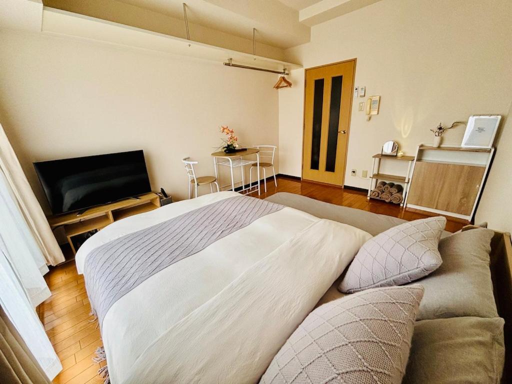 1 stop from the Nagoya Station area & Entire apartment, Minami-sotoborichō