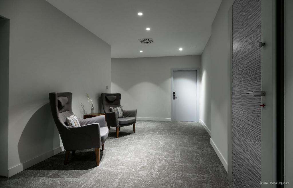 Priska Med Luxury Rooms photo