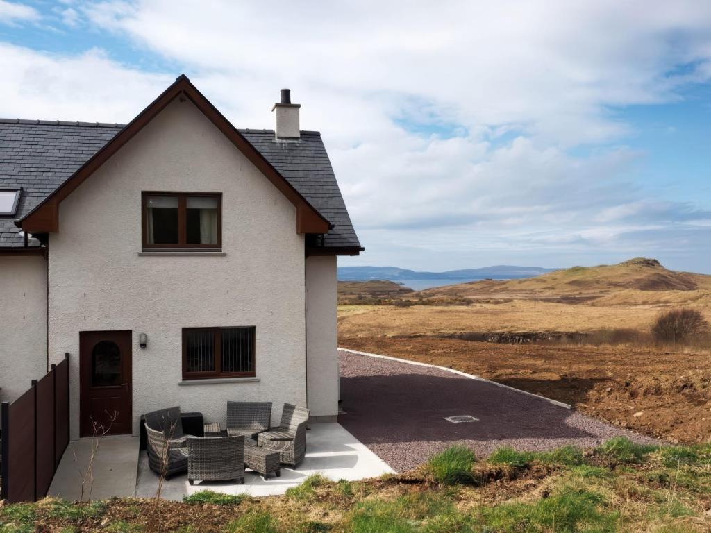 Falls Cottage, Uig