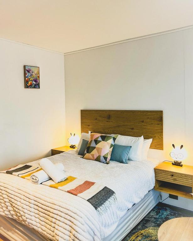 Promise on Nine Palms Century, Kapské Město