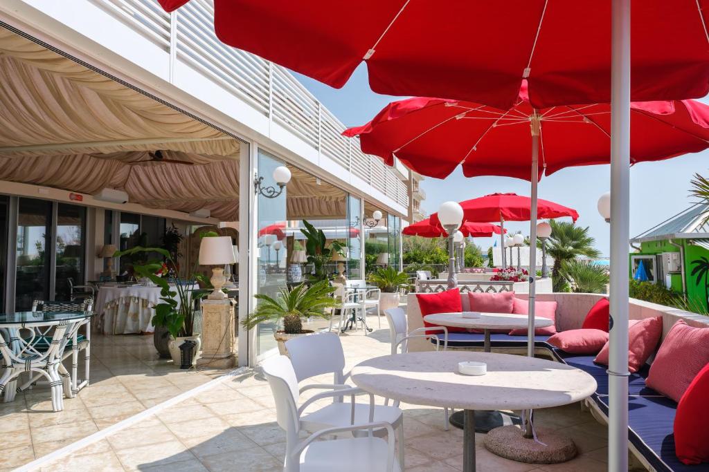 Hotel Montecarlo - 3