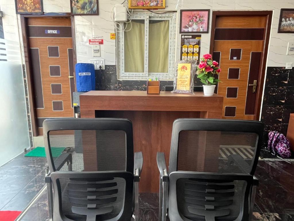 Mahilagam rooms & stays, Čennaí