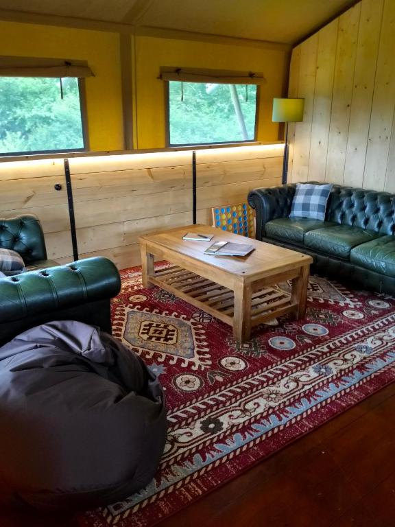 Beara Lodge Glamping (Plymouth) - photo 4