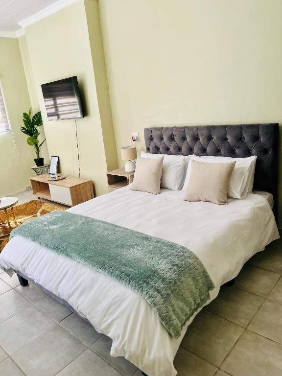 The Corner Nest, Roodepoort