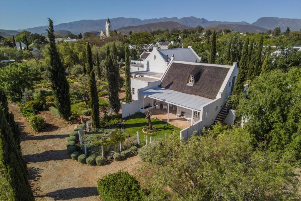 The Owl's Nest, McGregor