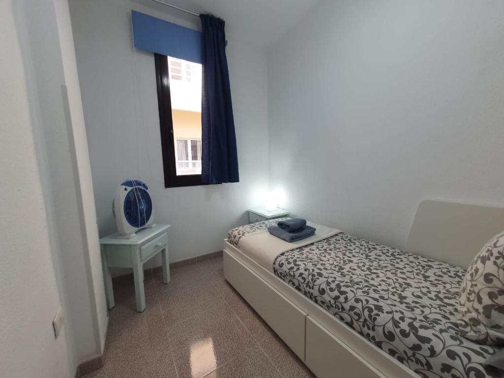alquilaencanarias El Medano beach 1 - 3