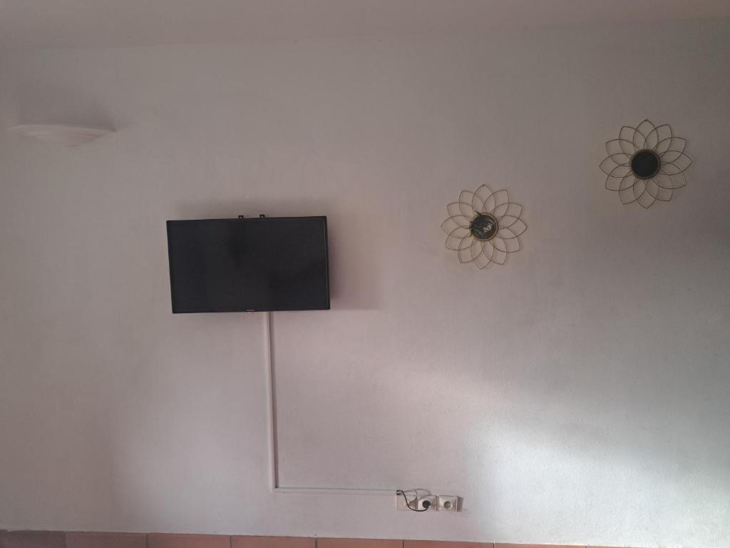 Studio 138A, La Trinité