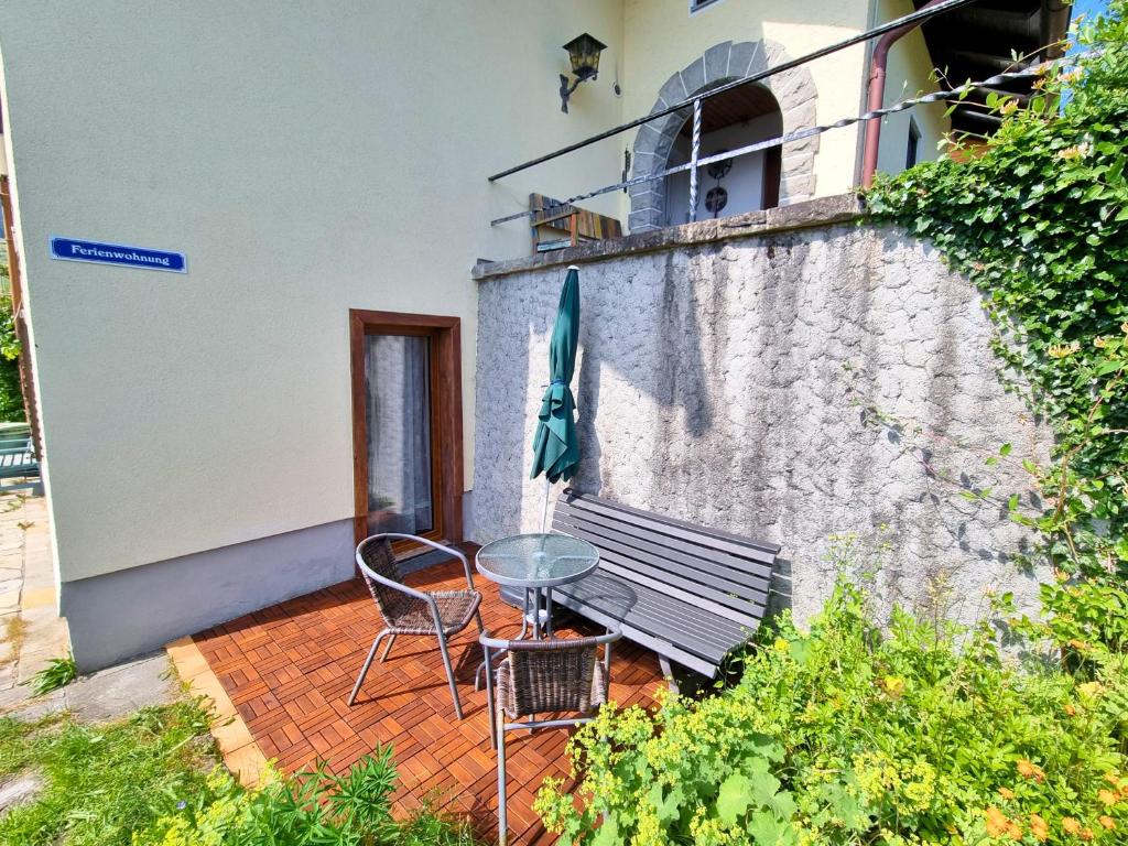 Haus Hindelang - 2 FeWos mit Zugspitzblick, inkl Königscard, gratis Parken & WLAN, Self Check-In, 5 Minuten ins Zentrum - 5