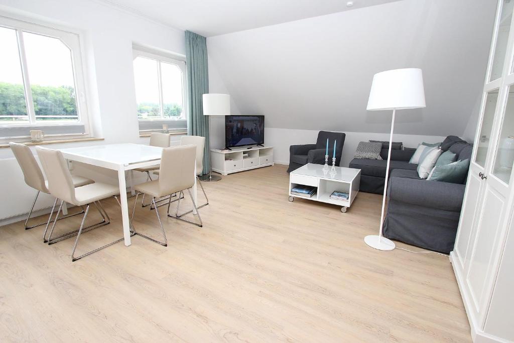 Vorderreihe, Fewo 157, Travemünde