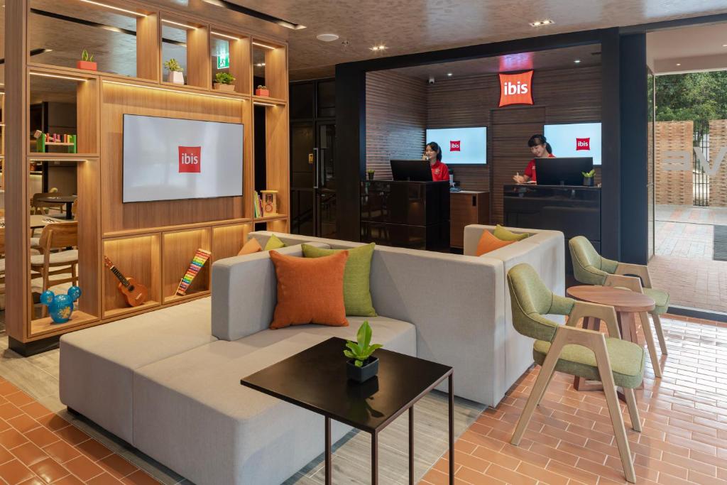 이비스 치앙마이 님만 저니허브