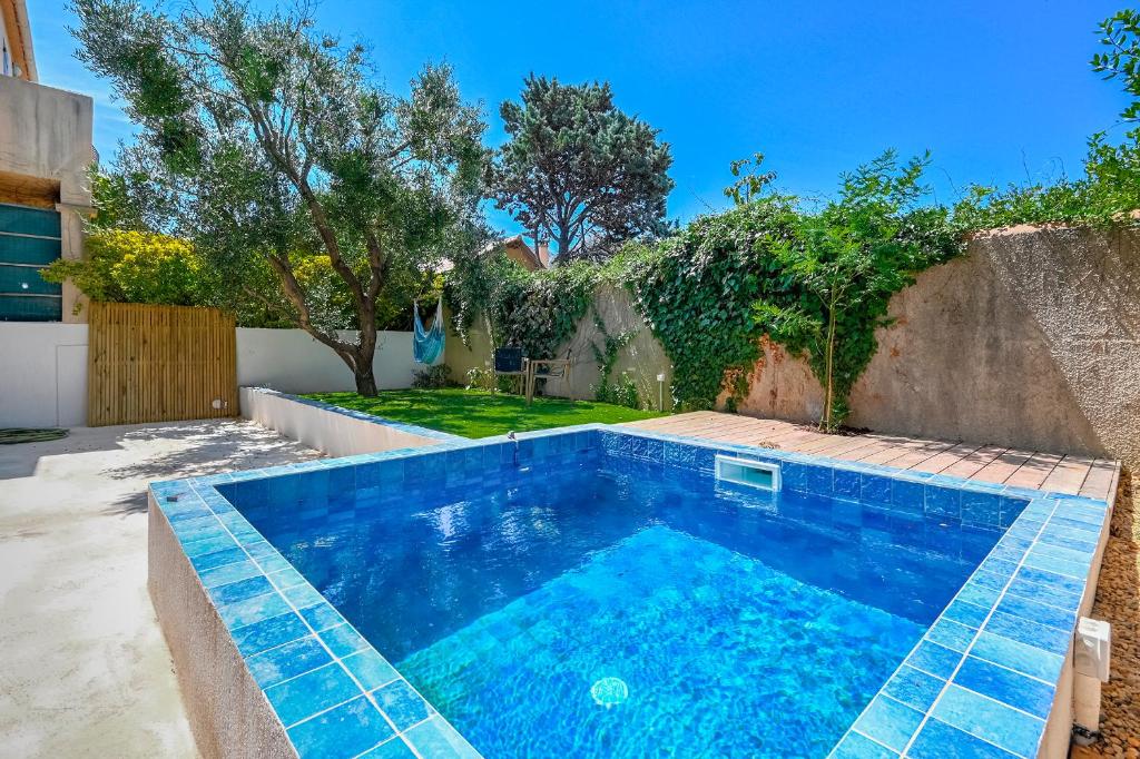 Maison contemporaine avec bassin à 300m de la mer - 2