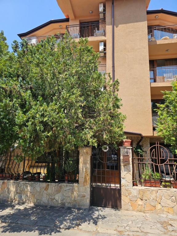 Chernomorets VIND, Černomorec