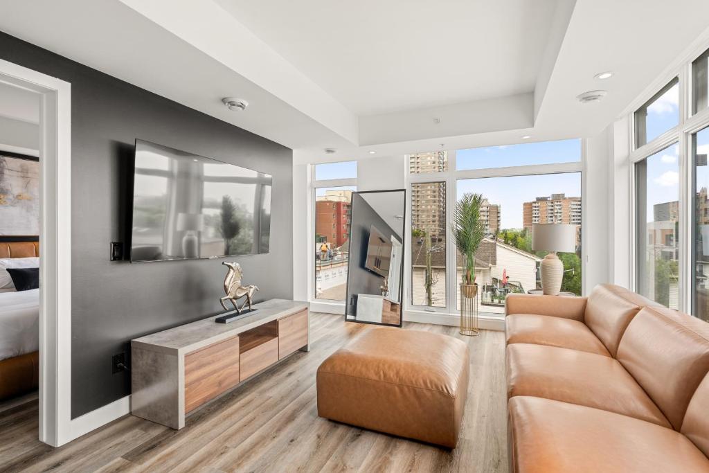 Westview Luxury Suites