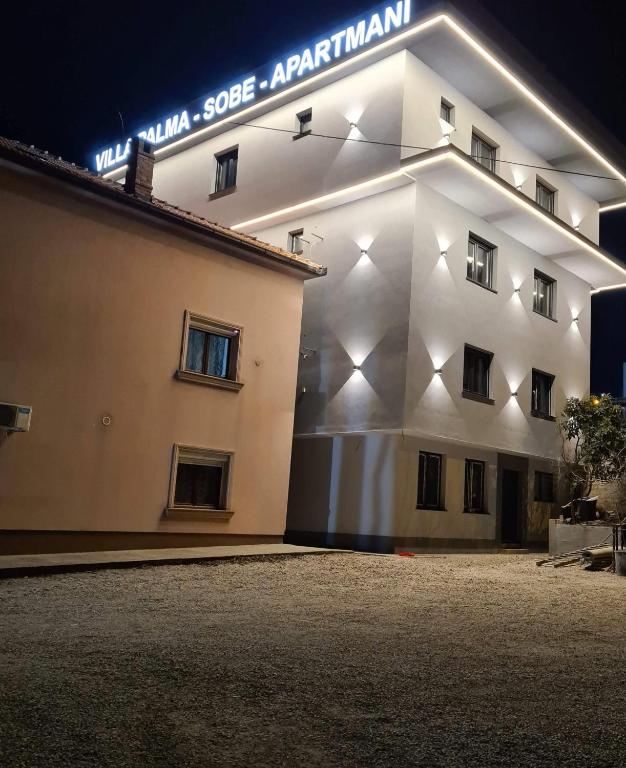 Villa Palma - With Free Parking - 2