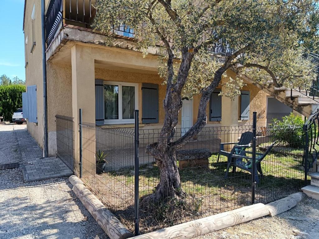 L'Escale Pernoise, 2-6 personnes, Pernes-les-Fontaines