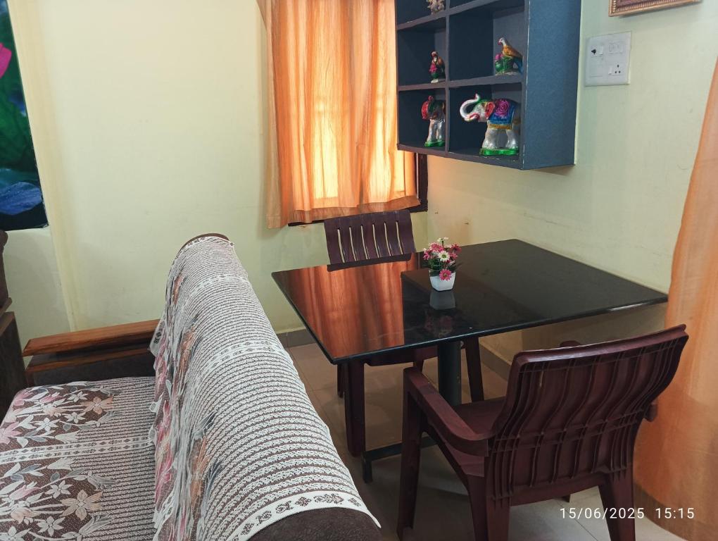 Nidhi service apartment, Vidžajaváda