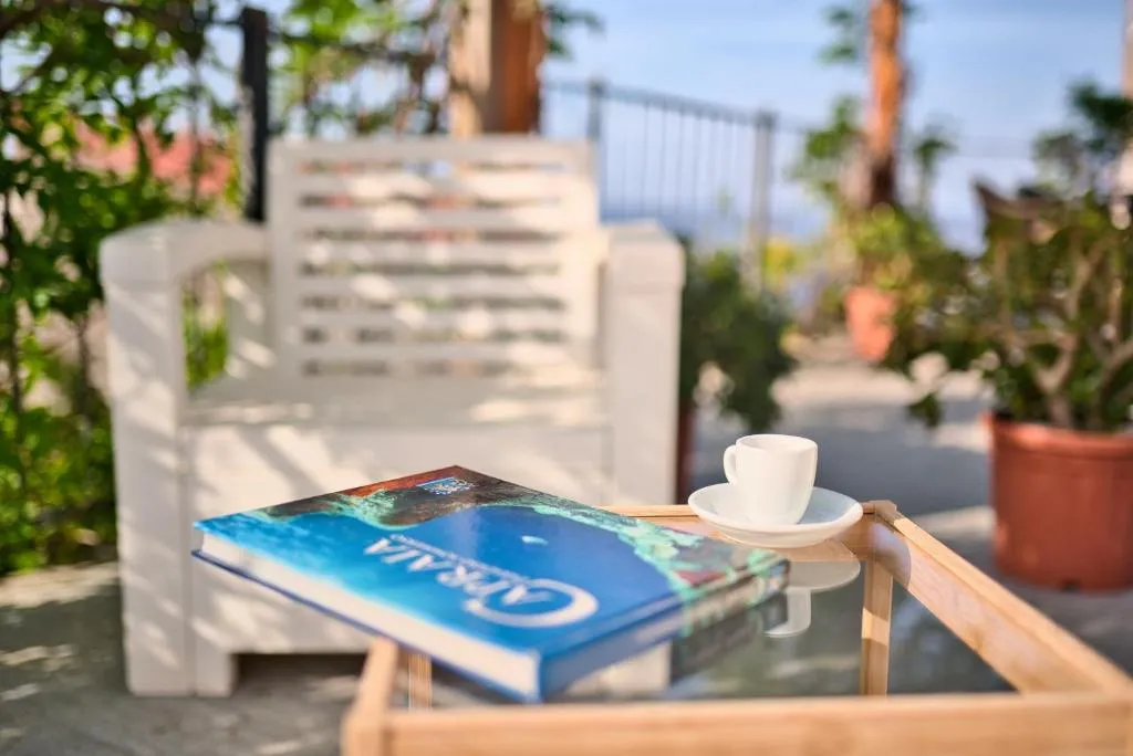 Il Saracino boutique suites, hotel v destinaci Capraia