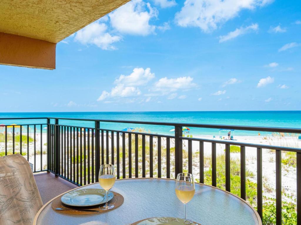 Enchanted Beach, Holmes Beach