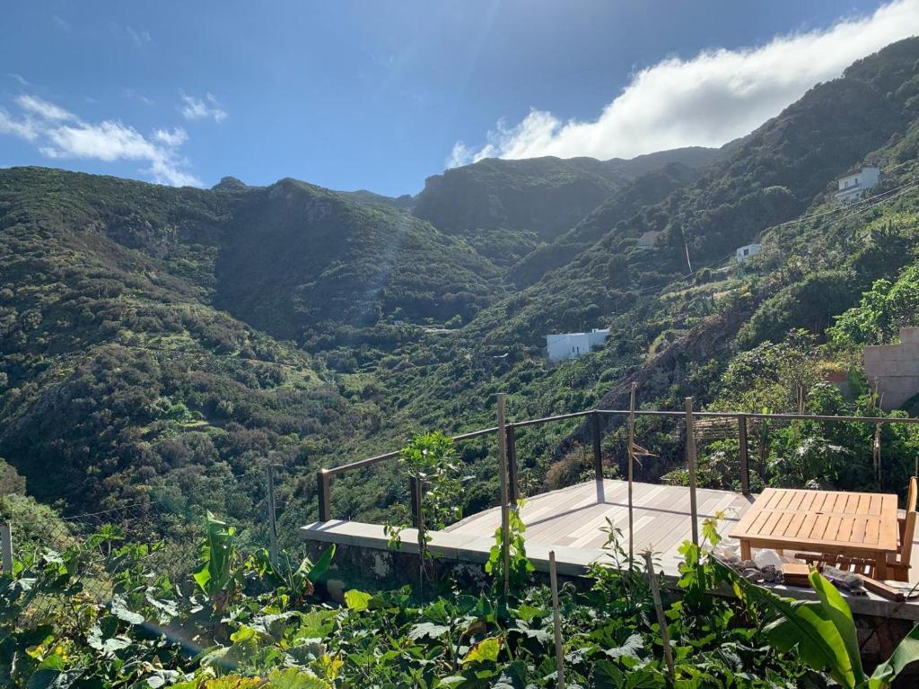 Pambnb - Nature Retreat with Mountain Views & Fiber - 2