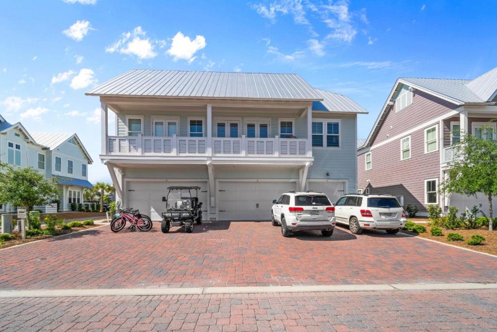 Prominence - Endless Weekend, Inlet Beach