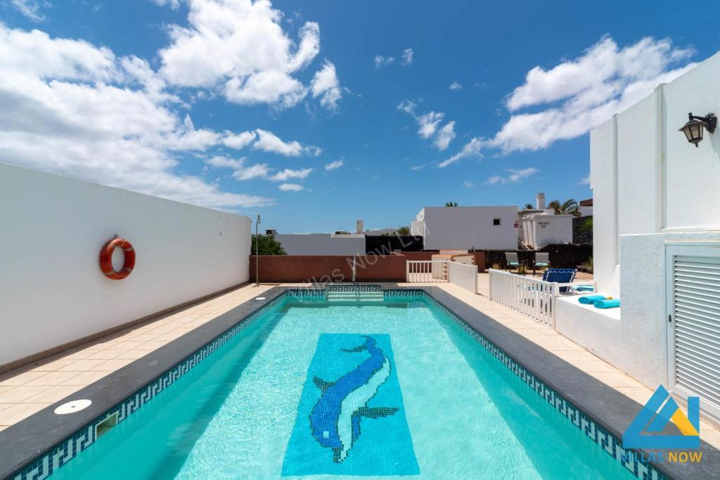 242 - Casa Blanca by Villas Now Ltd - 2