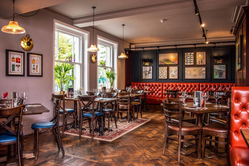 Harper's Steakhouse with Rooms, Haslemere photo 3