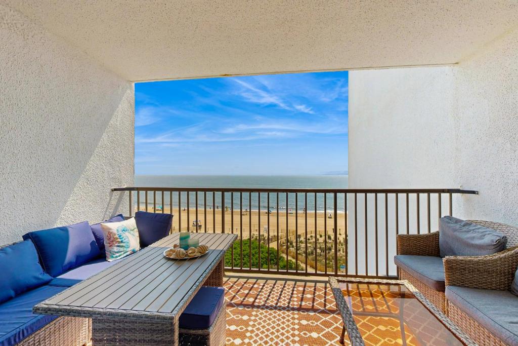 Pyramid 6K, Ocean City