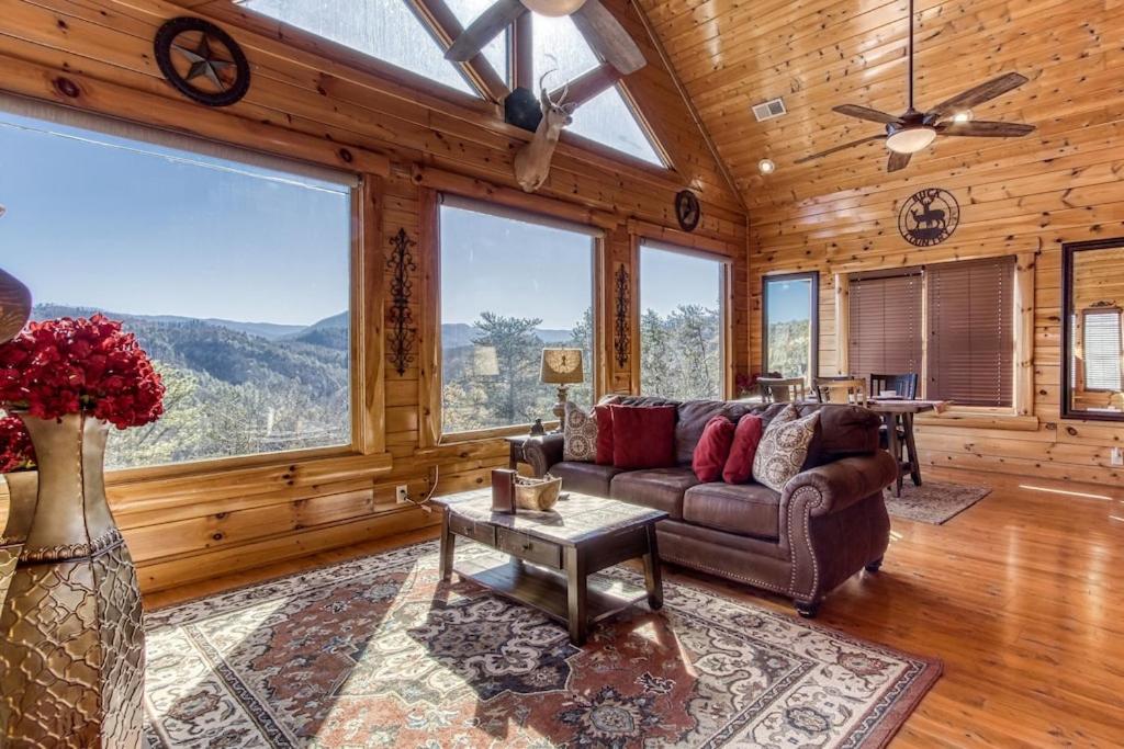 A View is Forever by Avada Properties, Sevierville