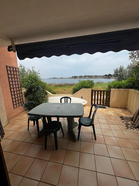 Maison d'exception avec vue sur l'étang, Résidence Lagunes du Soleil, Gruissan